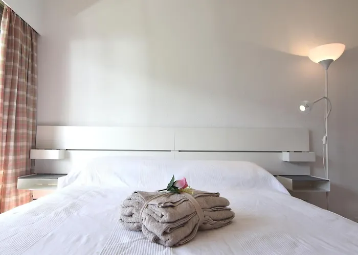 Rnet - Rhc 3502 Center *