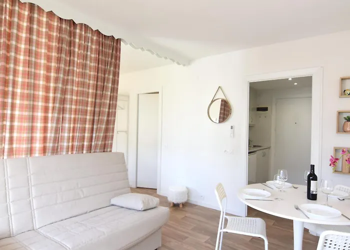 Rnet - Rhc 3502 Center شقة